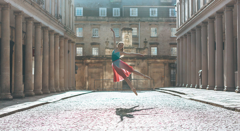 Alumni: Lucy Hind